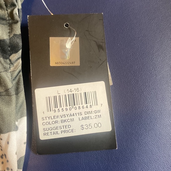 NBA Golden State  Warriors Boys Basketball Shorts - Picture 3 of 5